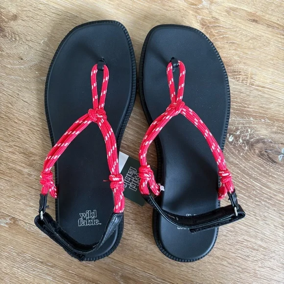 Designer Inspired Rope Sandals - Picture 3 of 5